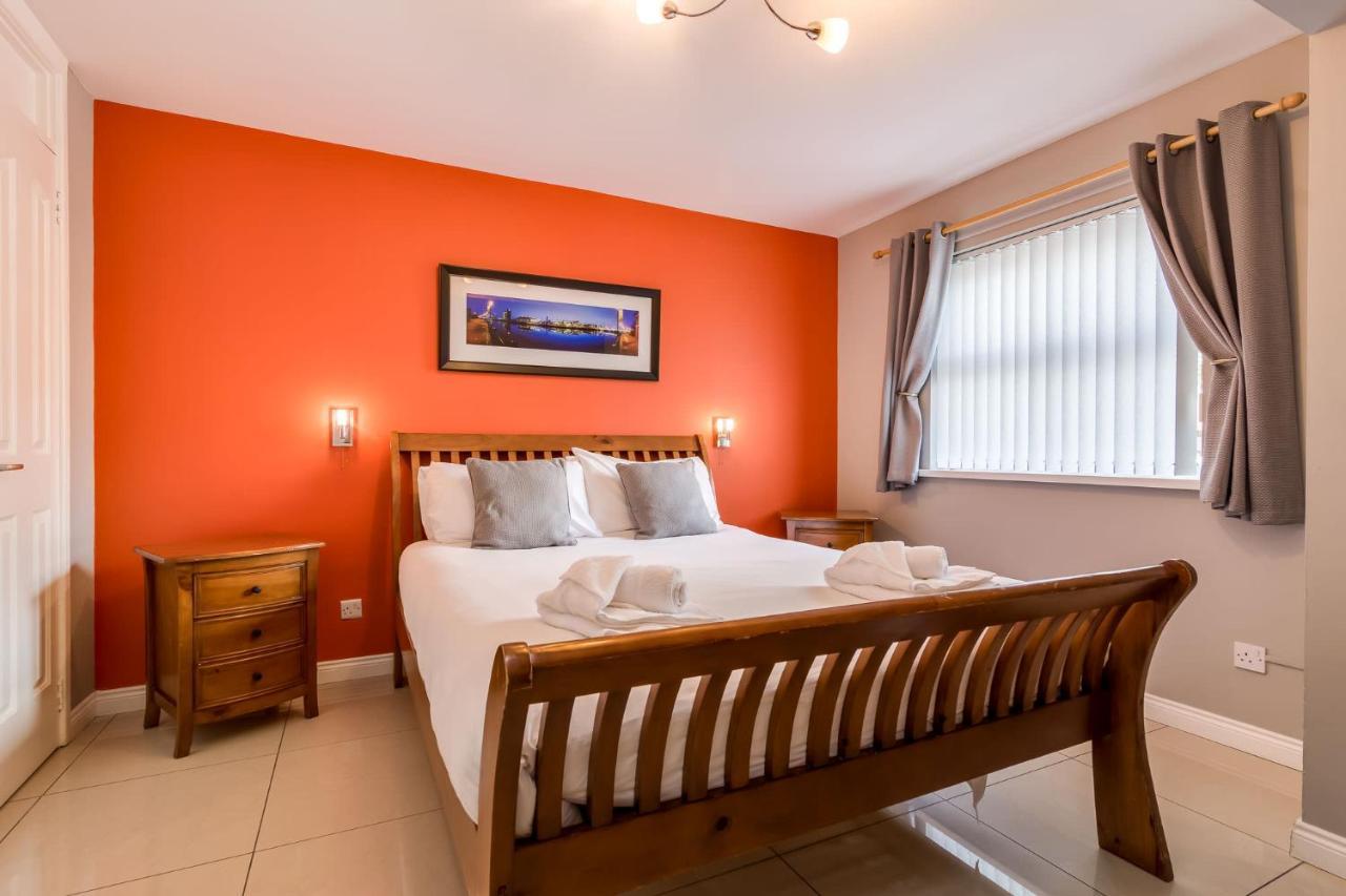 Central Belfast Apartments, Salisbury Luaran gambar