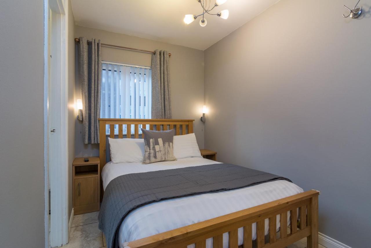 Central Belfast Apartments, Salisbury Luaran gambar